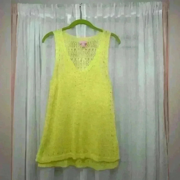 Lilly Pulitzer large lightweight Fringe Sunshine Yellow Tank Sweater Item# 2Z - Picture 4 of 4